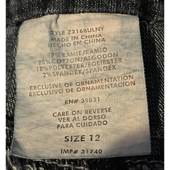 Jolt Girls Capri Denim Jeans Size 12 Blue Cuffed Embroidered Stud Pockets - Picture 9 of 10